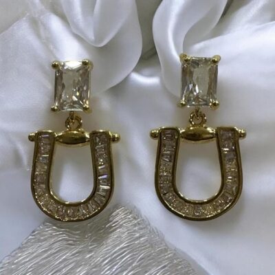 71-r8Hs8VEL._SY625_ Gold toned crystal studded drop earrings