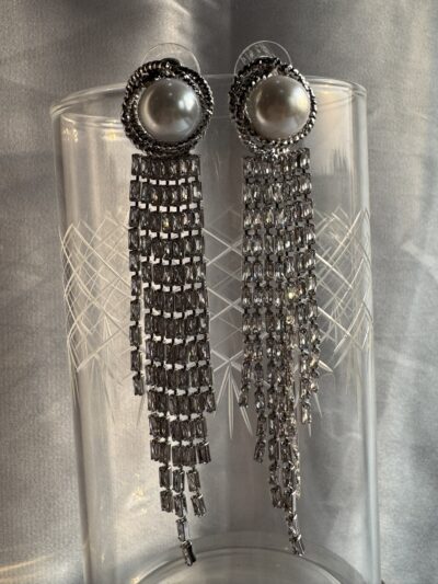 IMG_2581 Breathtakingly radiant chandelier silver toned earrings