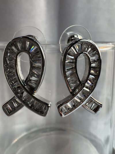 Silver toned ribbon-shaped earrings