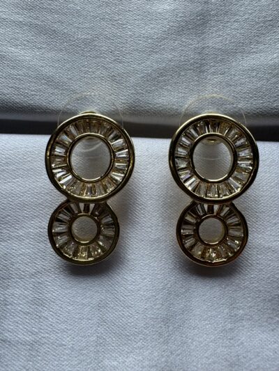 IMG_3003 Gold toned beautiful stone studded rich baguette cut earrings