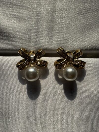 IMG_3052 Exquisite golden bow shaped earrings