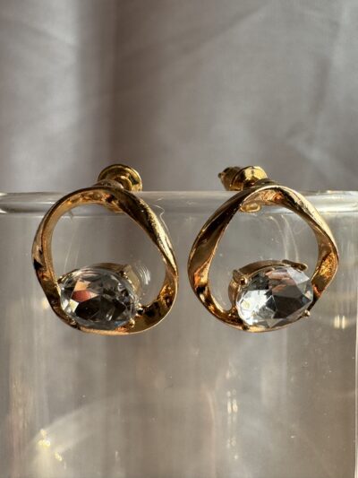 IMG_2525 (2) Centre crystal stud rose gold tone earrings