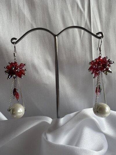 Pearl chain drop with red flower long beads cluster at top in silver tone chain earrings