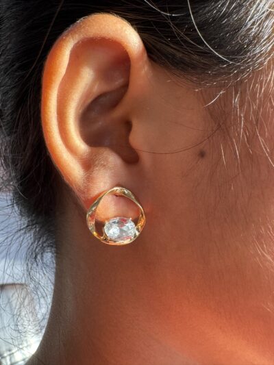 IMG_3198 Centre crystal stud rose gold tone earrings