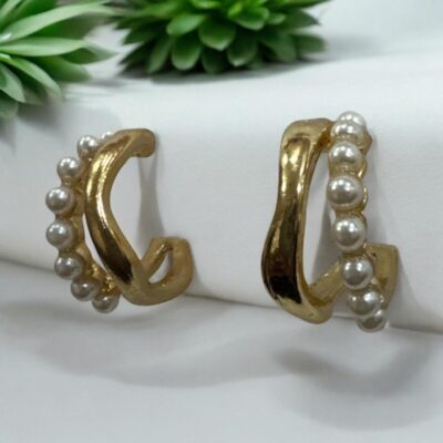Image 1 (3) Gold-tone pearl hoops blend modern curves